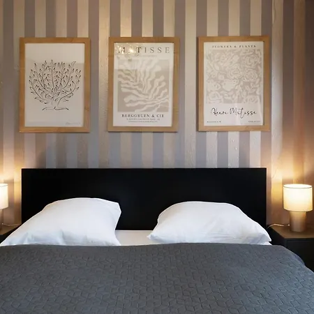 Апартаменты For Yu *